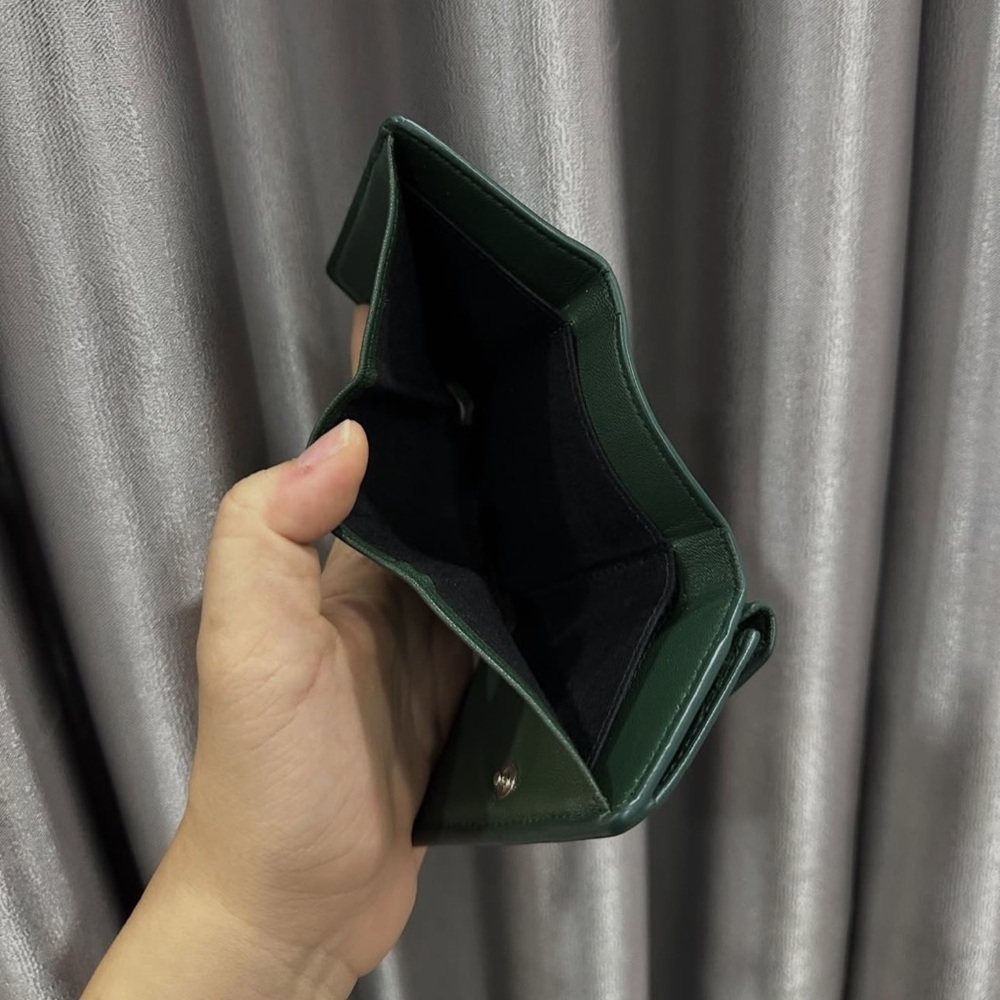 BALENCIAGA 3 Fold Wallet Leather GRN Solid Color Women - Picture 5 of 7